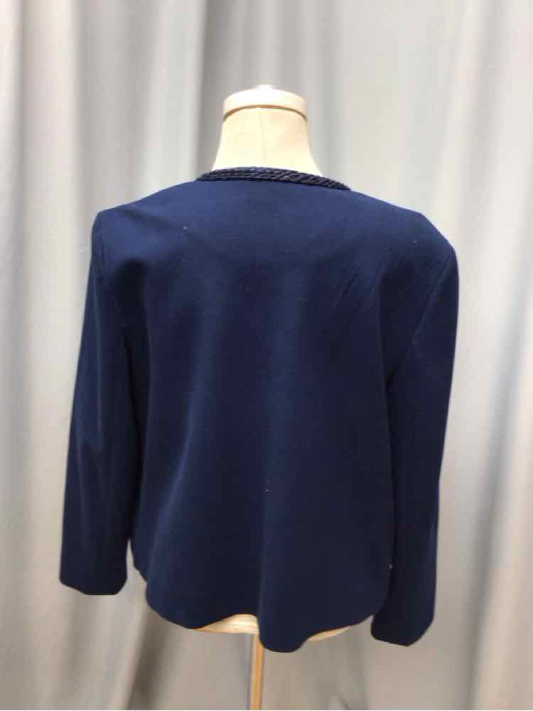 J MCLAUGHLIN SIZE LARGE Ladies BLAZER