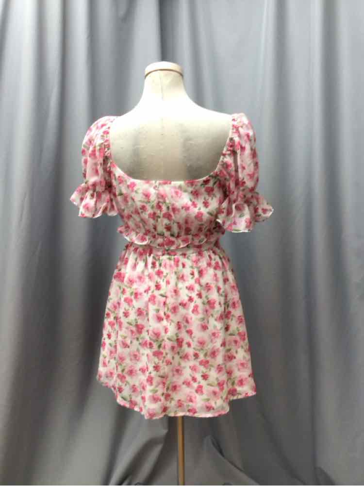 SKY TO MOON SIZE MEDIUM Ladies DRESS