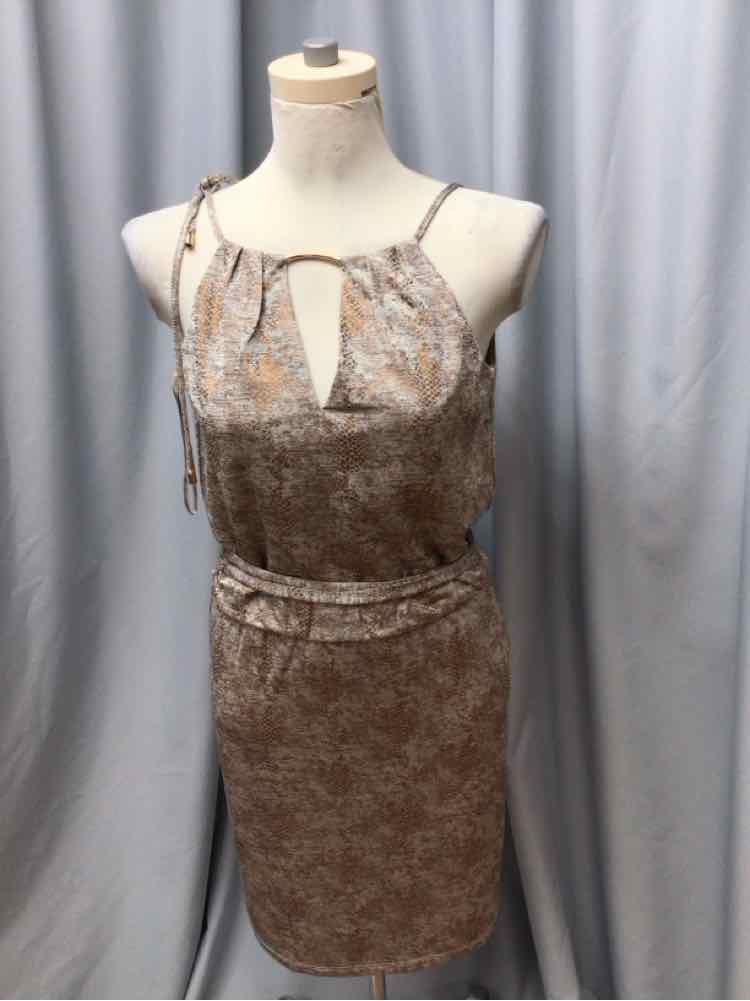 WHITE HOUSE BLACK MARKET SIZE XX SMALL Ladies DRESS
