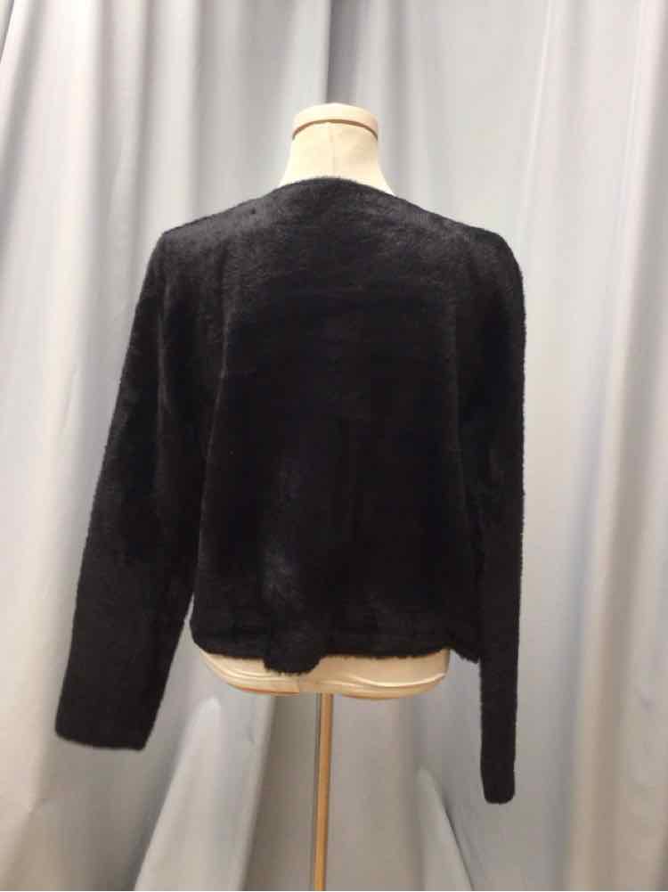 CYRUS SIZE LARGE Ladies TOP