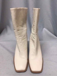 SIZE 9 1/2 SARTO Ladies SHOES
