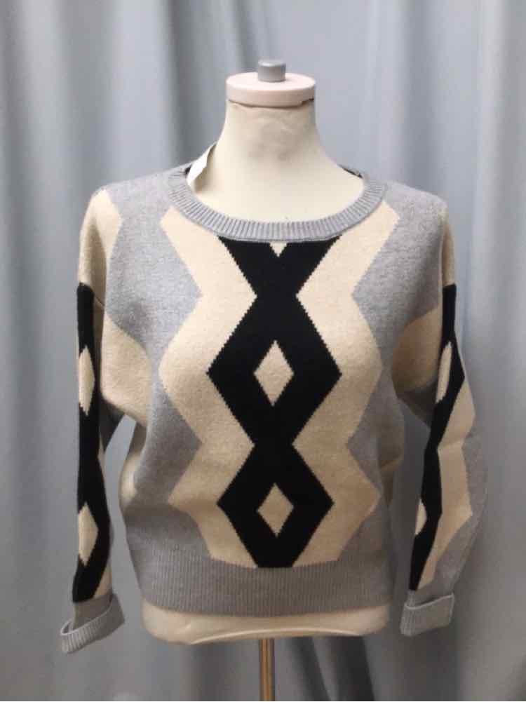 TRUTH SIZE SMALL Ladies TOP
