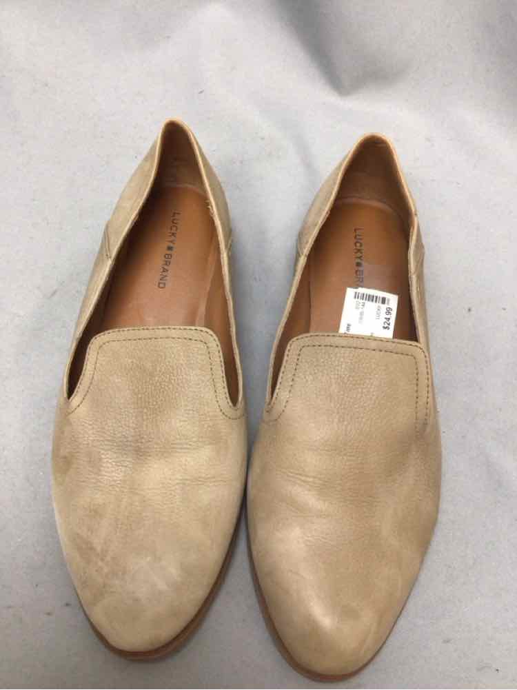 LUCKY SIZE 9 1/2 Ladies SHOES