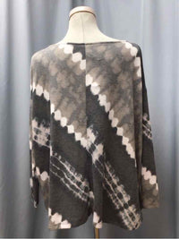 ODDY SIZE LARGE Ladies TOP