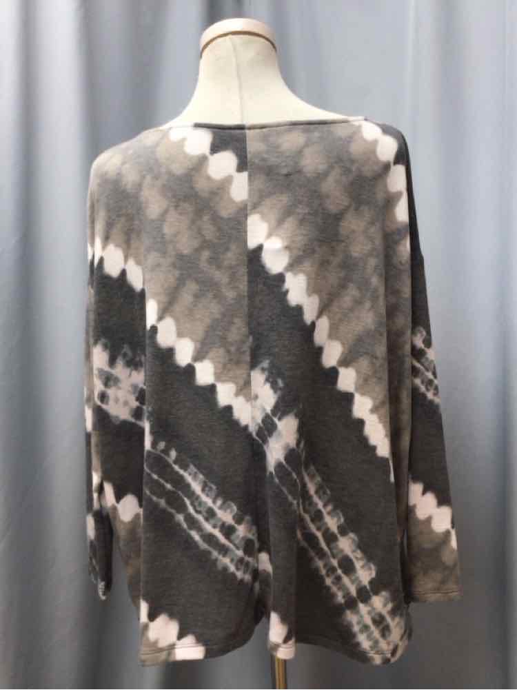 ODDY SIZE LARGE Ladies TOP