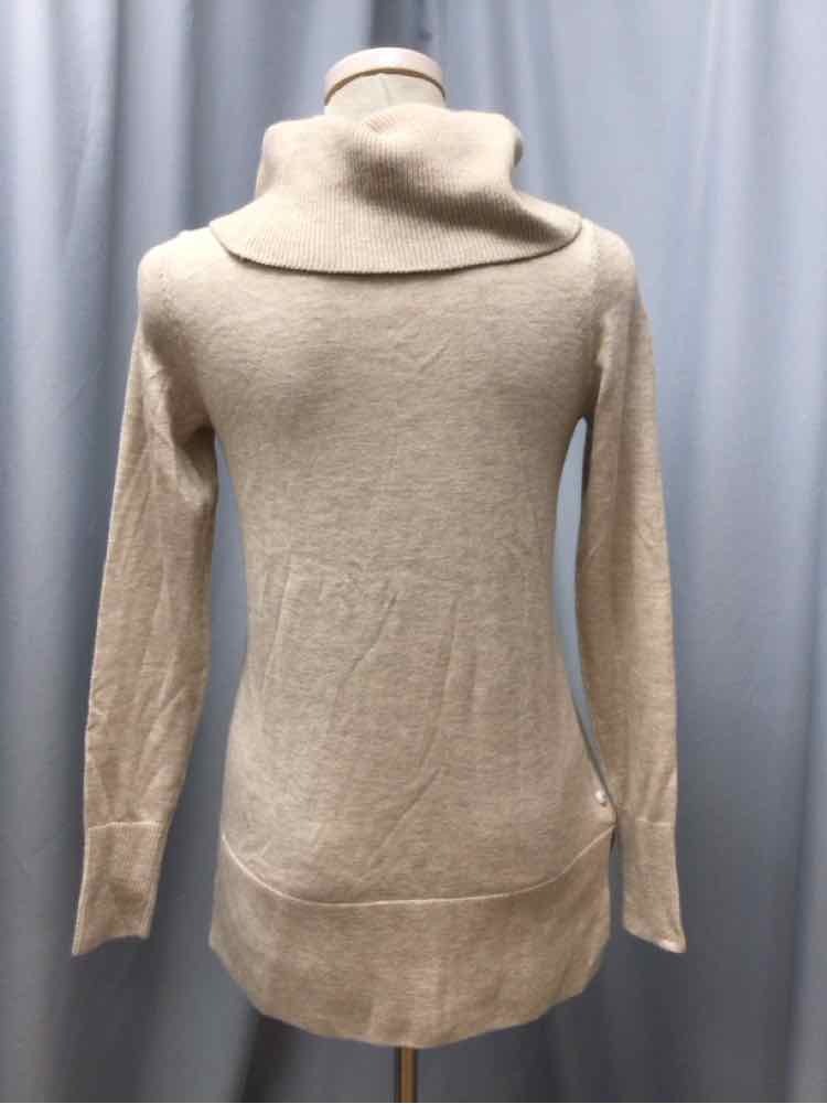 LOFT SIZE SMALL Ladies TOP