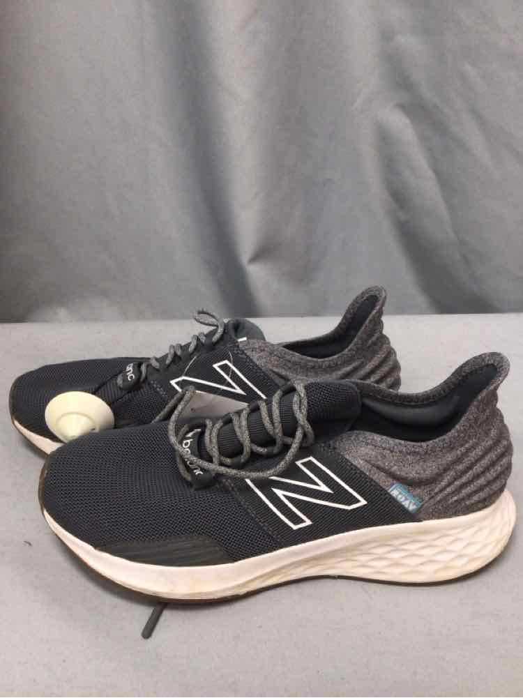 NEW BALANCE SIZE 9 Ladies SHOES