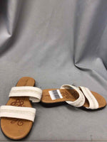 EASY STREET SIZE 7 Ladies SHOES