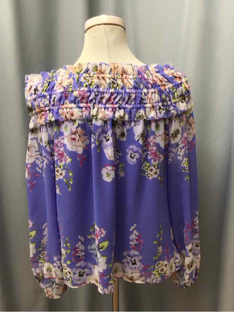 WHITE HOUSE BLACK MARKET SIZE MEDIUM Ladies BLOUSE