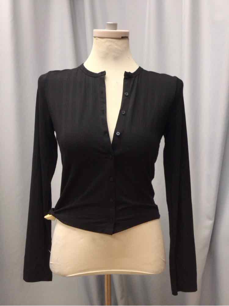 VICTORIA SECRET SIZE SMALL Ladies TOP