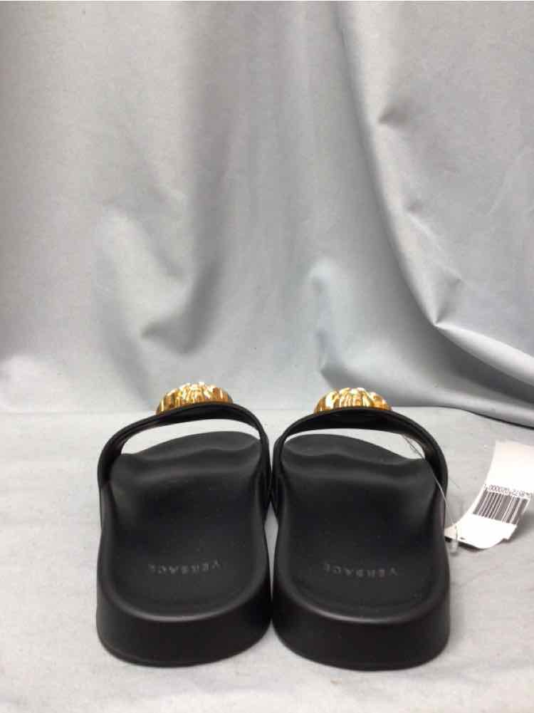 VERSACE SIZE 40 Ladies SHOES