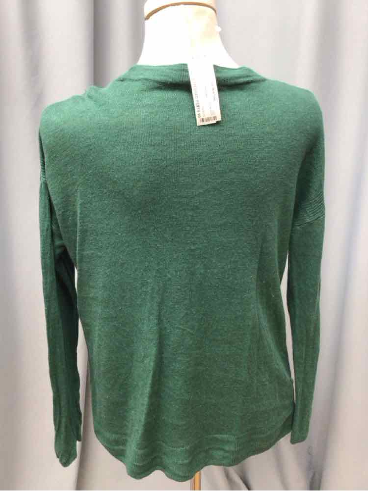 TALBOTS SIZE MEDIUM PET Ladies TOP