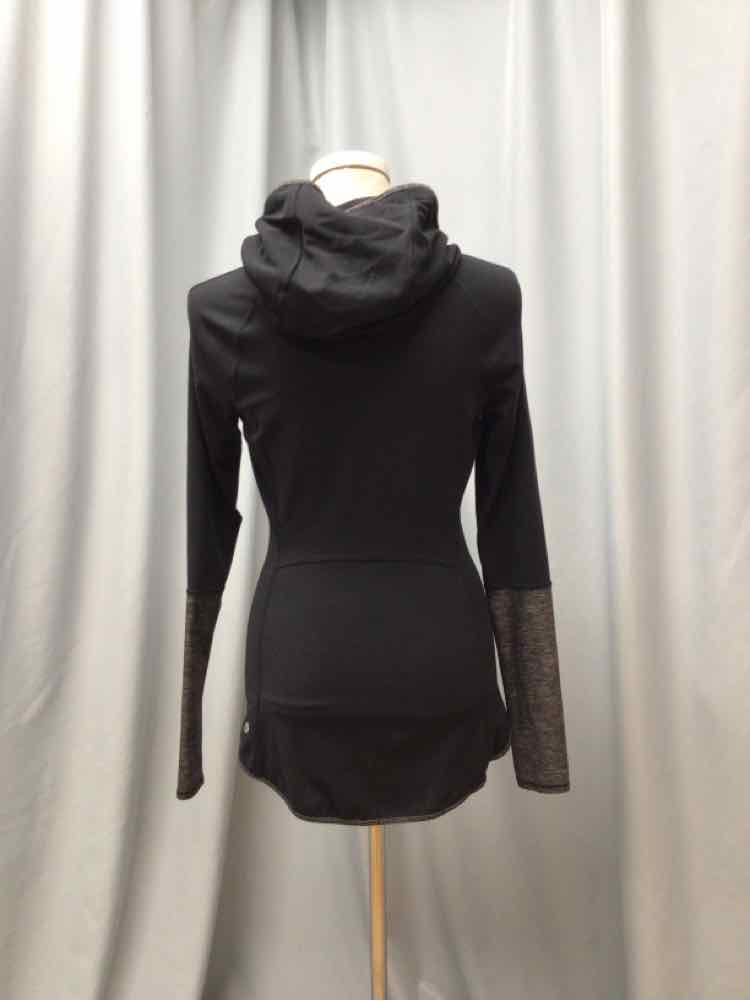 LULULEMON SIZE XSMALL Ladies EXERCISE