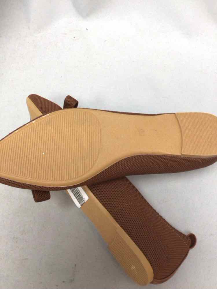 TAHARI SIZE 8 1/2 Ladies SHOES
