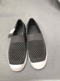 LAYER8 SIZE 7 Ladies SHOES
