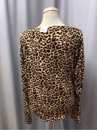 SOCIALITE SIZE LARGE Ladies TOP