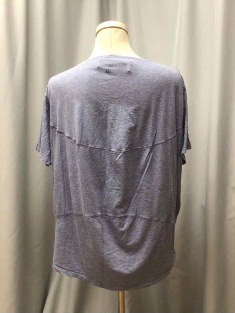LULULEMON SIZE LARGE Ladies EXERCISE