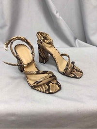 MICHAEL KORS SIZE 6 Ladies SHOES