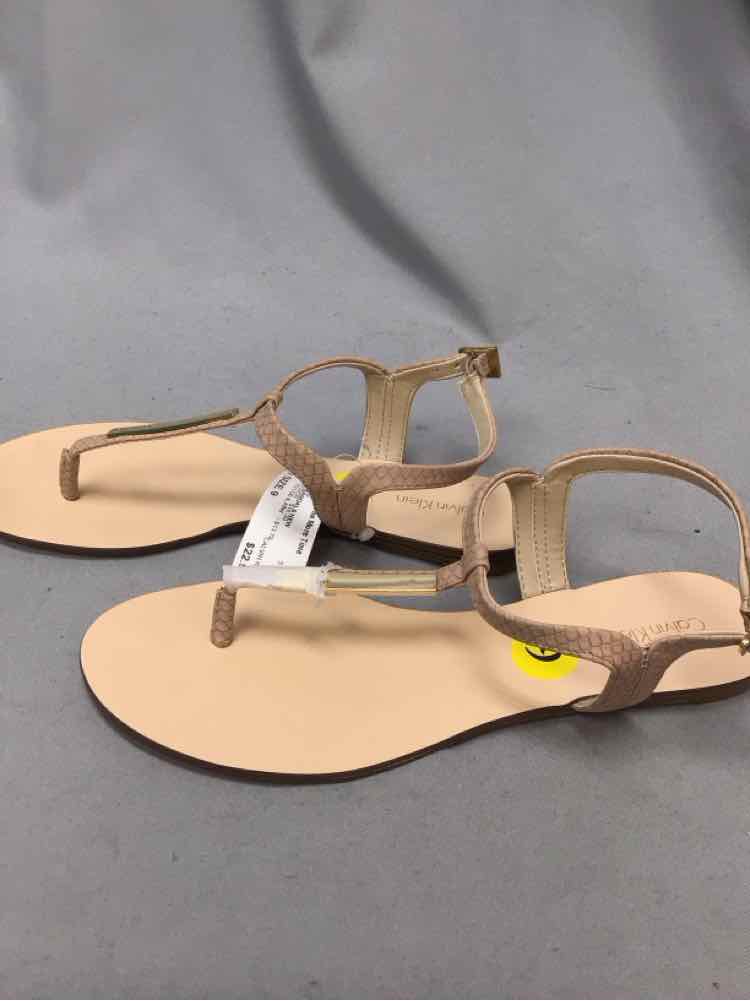 CALVIN KLEIN SIZE 9 Ladies SHOES