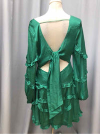 DB STUDIO SIZE LARGE Ladies DRESS