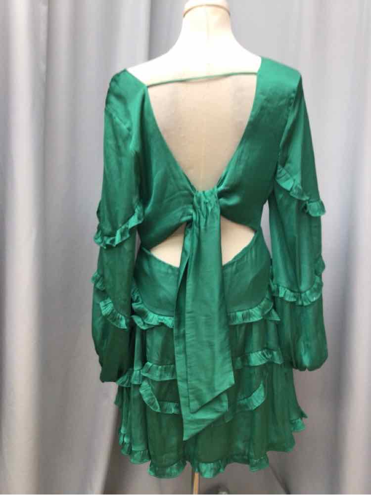 DB STUDIO SIZE LARGE Ladies DRESS