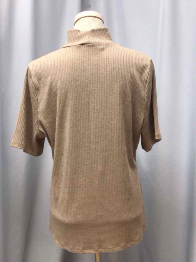 INC SIZE XX LARGE Ladies TOP
