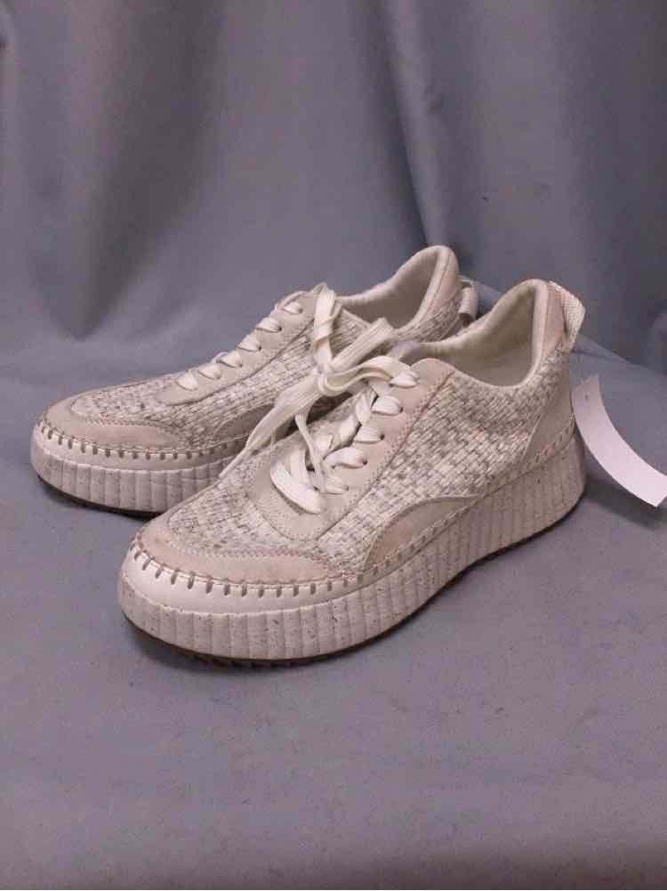 UNIVERSAL THREAD SIZE 10 Ladies SHOES