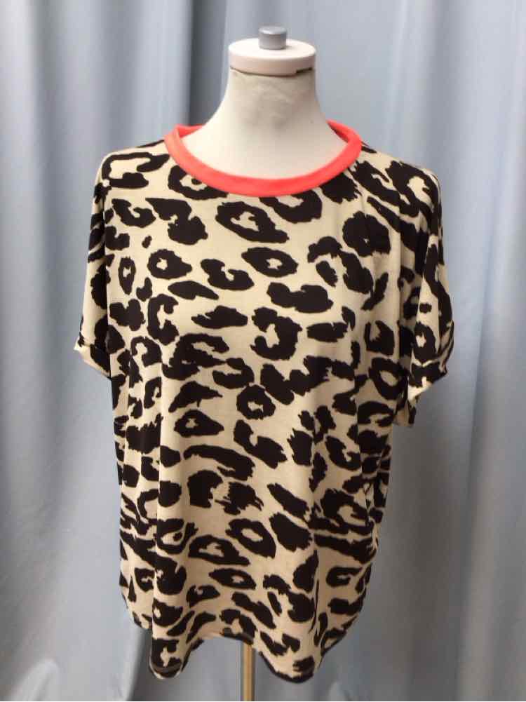 SEW IN LOVE SIZE LARGE Ladies TOP