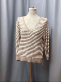 WHITE HOUSE BLACK MARKET SIZE MEDIUM Ladies TOP