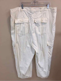 UNIVERSAL THREAD SIZE 20 Ladies PANTS