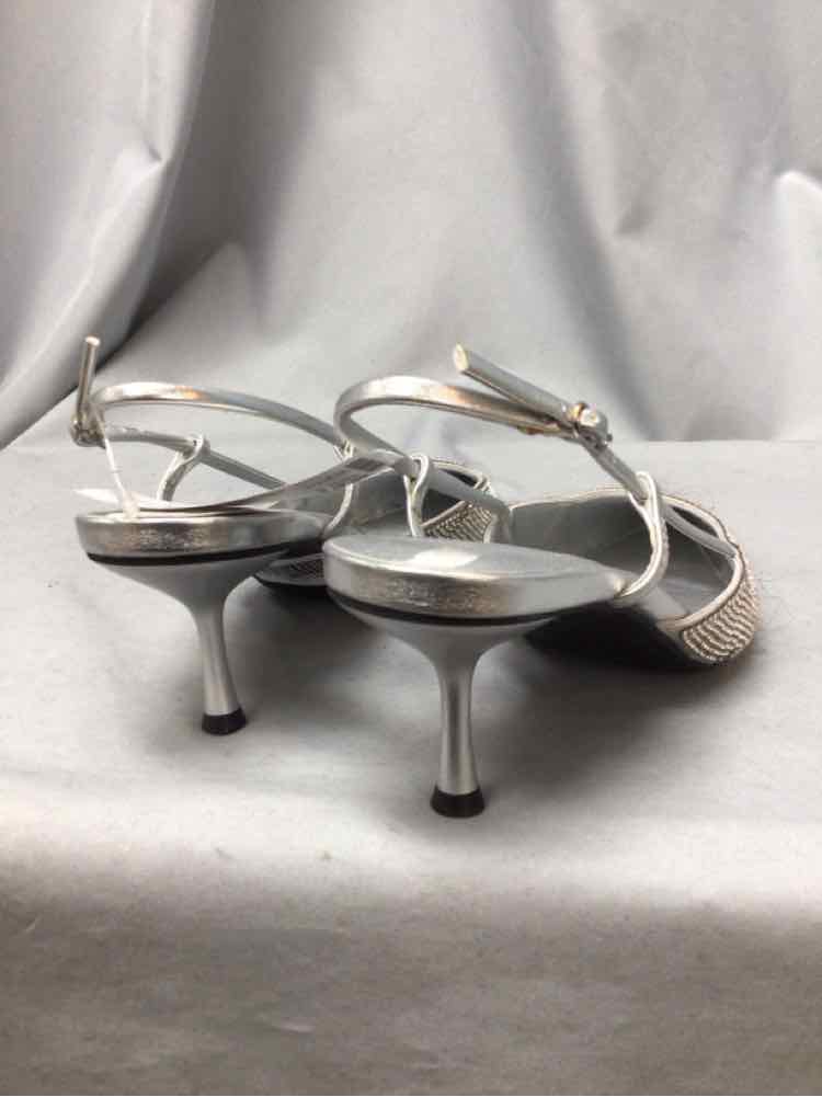 MADDEN GIRL SIZE 8 1/2 Ladies SHOES