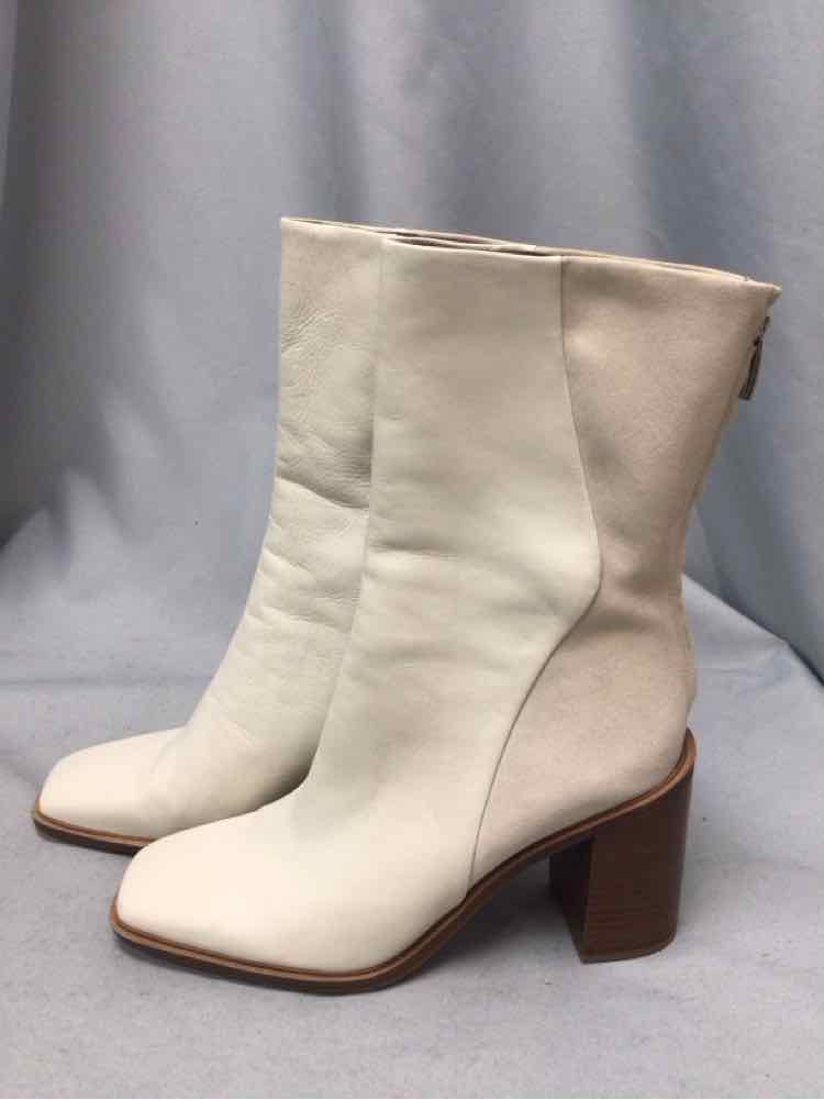 SIZE 9 1/2 SARTO Ladies SHOES