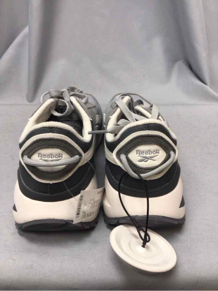 SIZE 11 REEBOK Men's SHOES