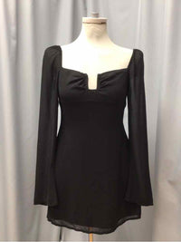 PRINCESS POLLY SIZE 4 Ladies DRESS