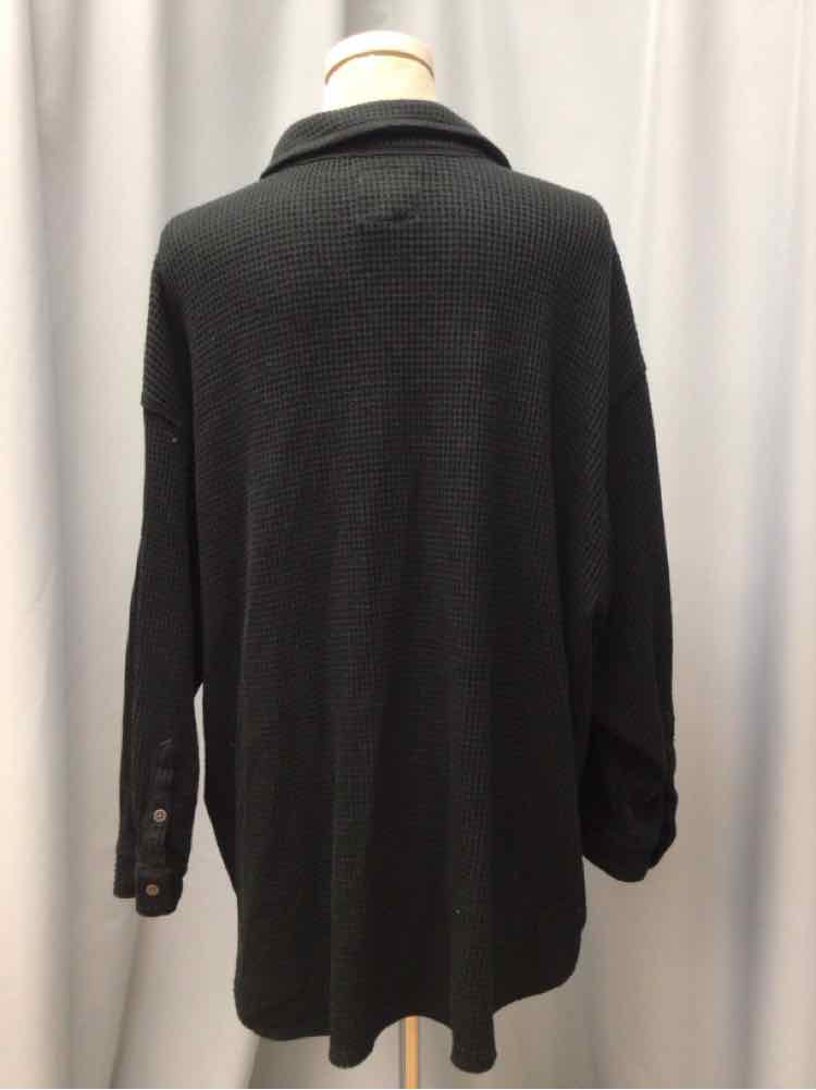 AERIE SIZE LARGE Ladies BLOUSE