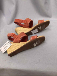 CLARKS SIZE 8 1/2 Ladies SHOES