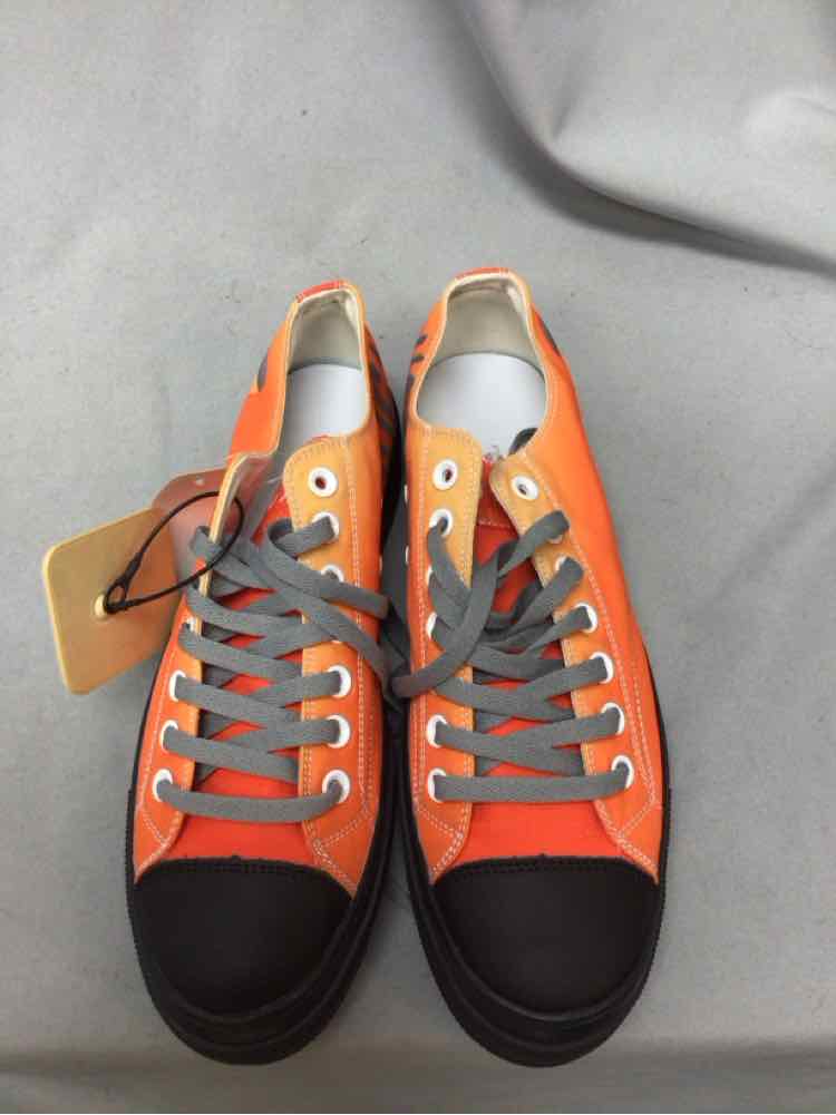 SIZE 9 1/2 Men's SHOES
