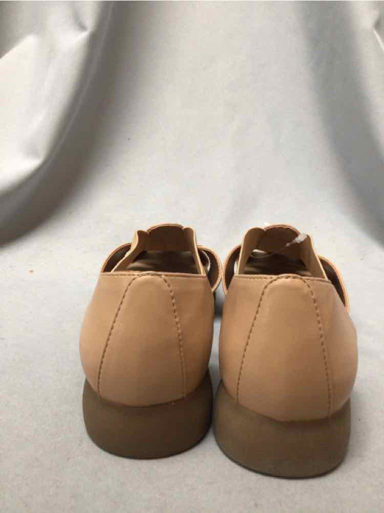 AEROSOLES SIZE 8 Ladies SHOES