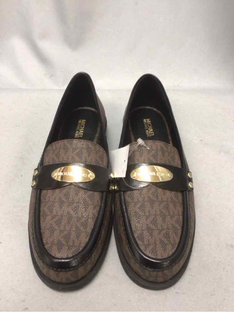 MICHAEL KORS SIZE 6 Ladies SHOES