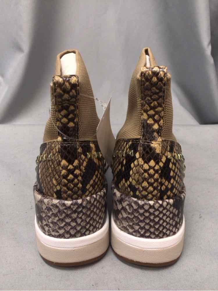MICHAEL KORS SIZE 6 Ladies SHOES