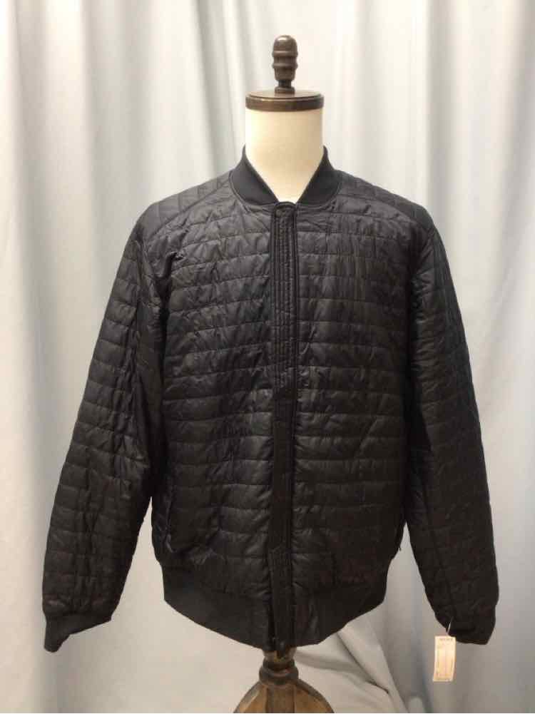 SIZE LARGE LULULEMON Men's COATS