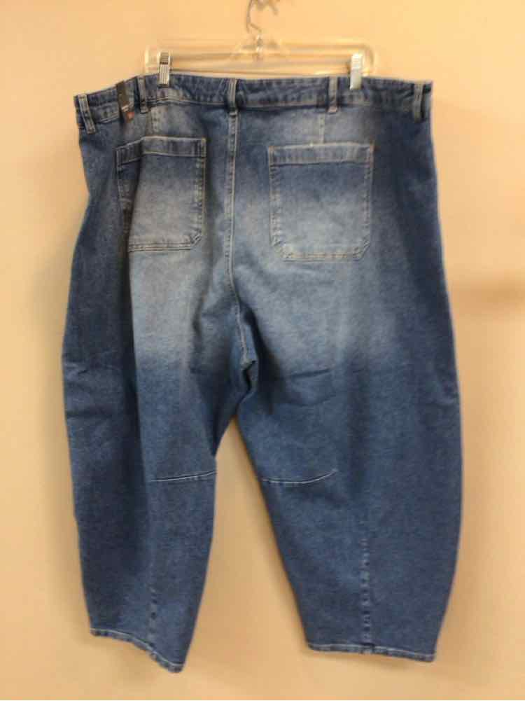 TORRID SIZE 24 Ladies JEANS
