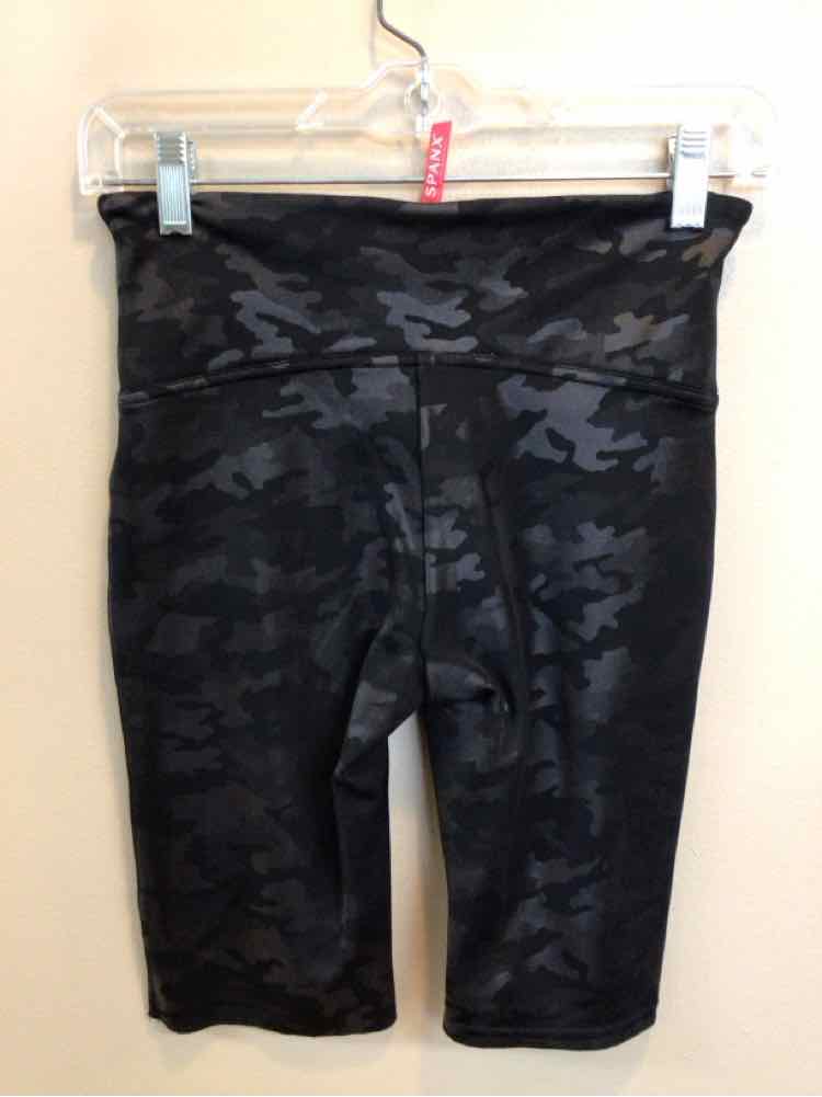 SPANX SIZE MEDIUM Ladies EXERCISE