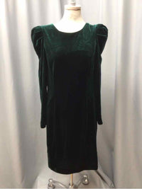 VINCE CAMUTO SIZE 14 Ladies DRESS