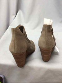 JESSICA SIMPSON SIZE 9 1/2 Ladies SHOES