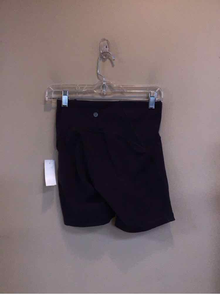 LULULEMON SIZE 6 Ladies EXERCISE