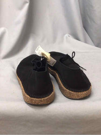 SIZE 12 BIRKENSTOCKS Men's SHOES