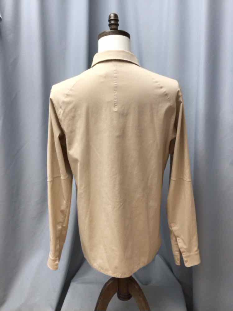 SIZE LARGE LULULEMON Men's SHIRTS