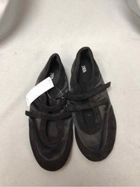 ZARA SIZE 39 Ladies SHOES