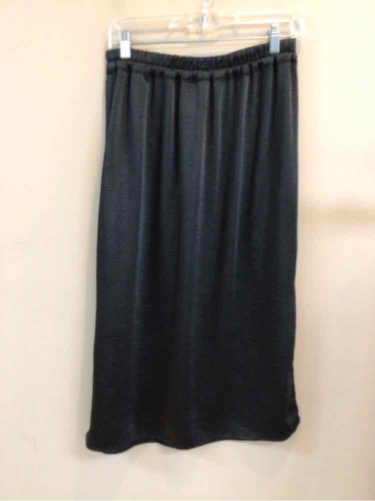 GAP SIZE MEDIUM Ladies SKIRT